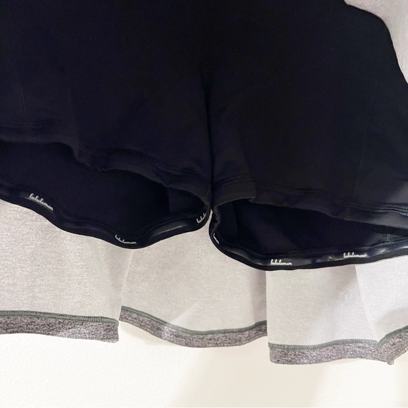 Lululemon Gray Tennis Skort Size 8 - Picture 3 of 7